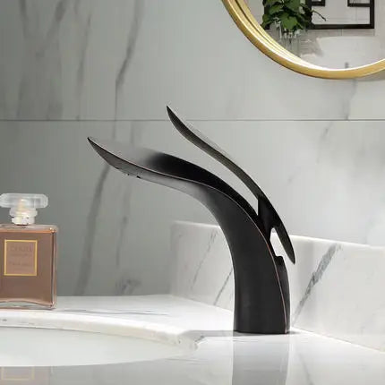 Rose Gold Waterfall Single Hole Brass Basin Faucet