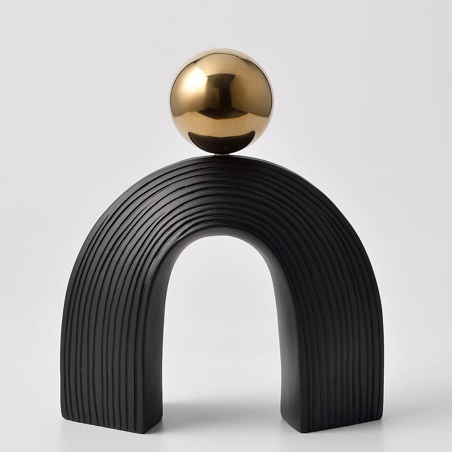 Black Gold Electroplated Resin Ball Arch Sculpture Set