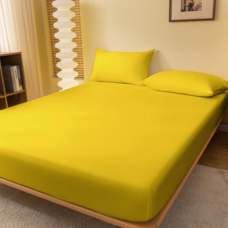 Matte Bed Sheet — Soft, Wrinkle Resistant Solid Color Bedding
