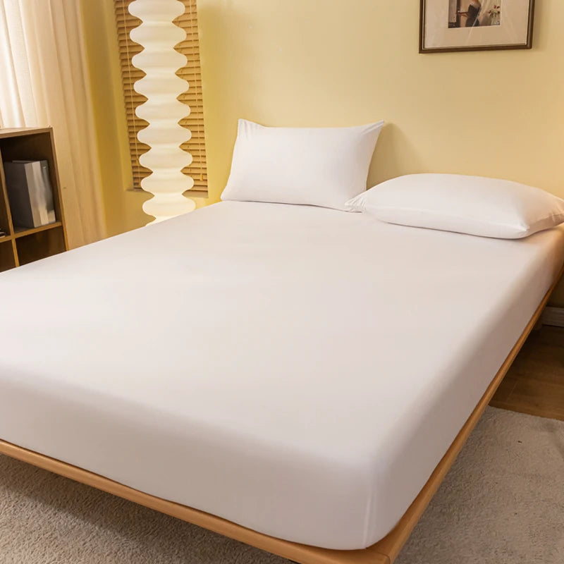 Matte Bed Sheet — Soft, Wrinkle Resistant Solid Color Bedding