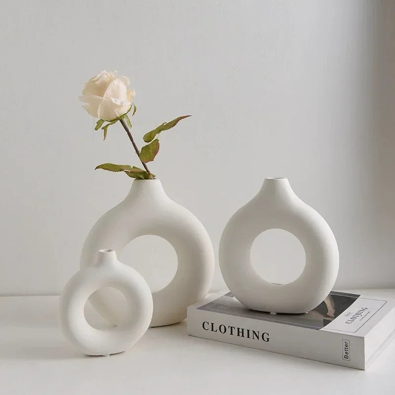 Plastic Flower Vessel - Donut Shape Circle Flower Pot for Table Decoration