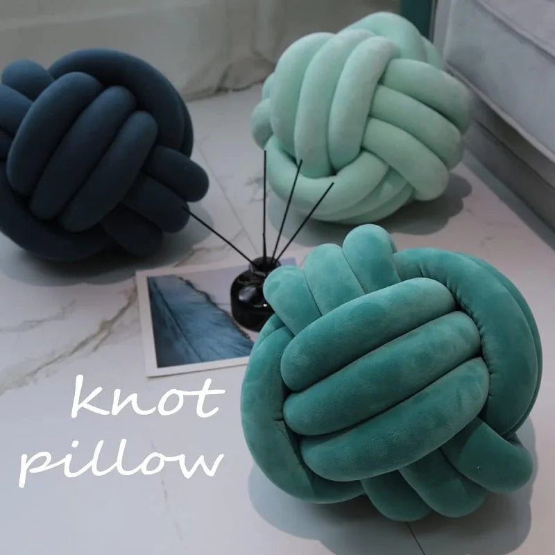 Handmade Velvet Knot Ball Round Decorative Throw Pillow