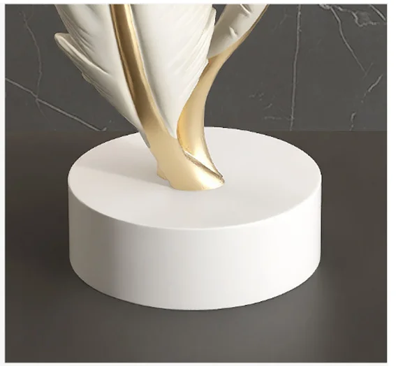 Modern Creative Feather Resin Desktop Sculpture