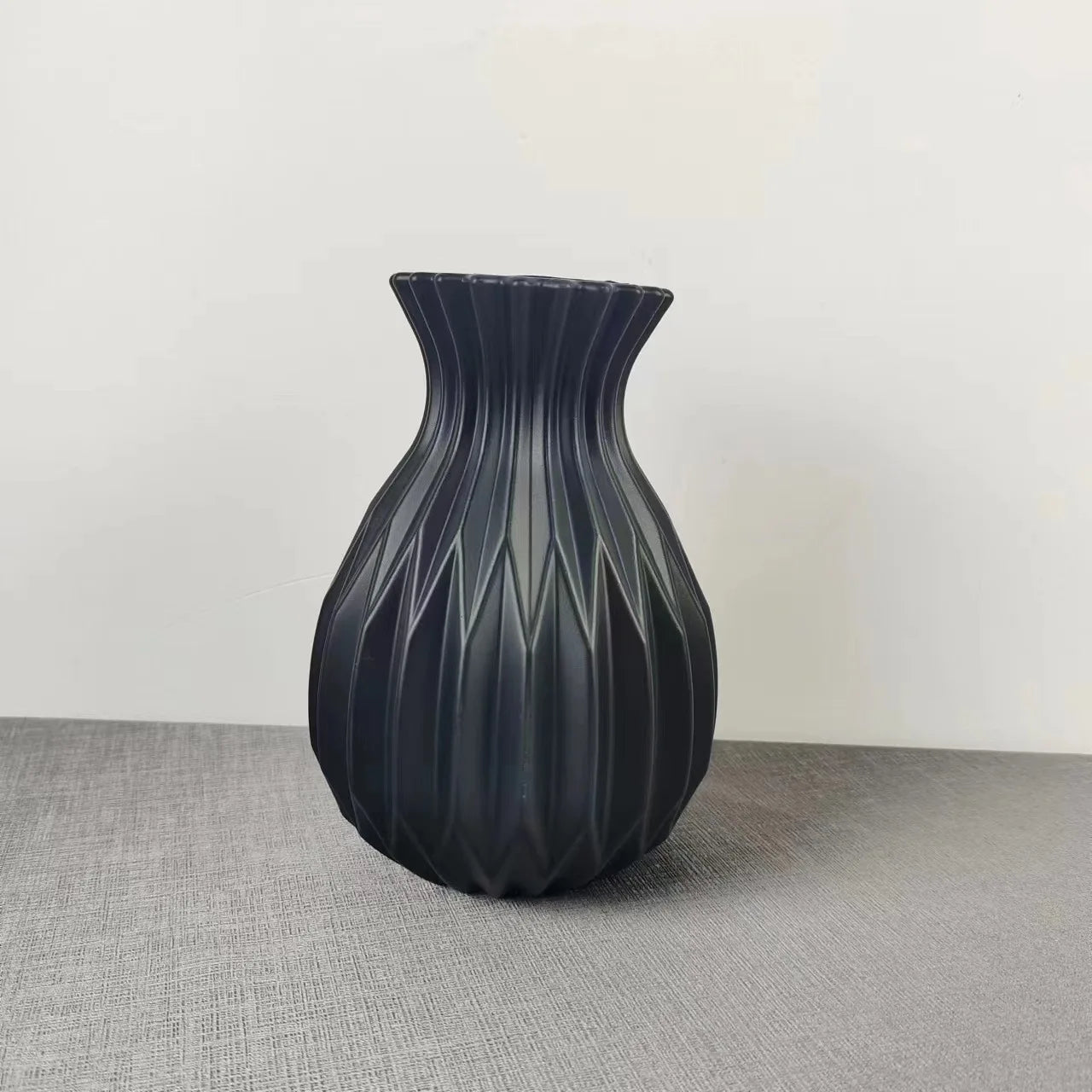 Minimalist Ceramic Style Hydroponic Home Vessel