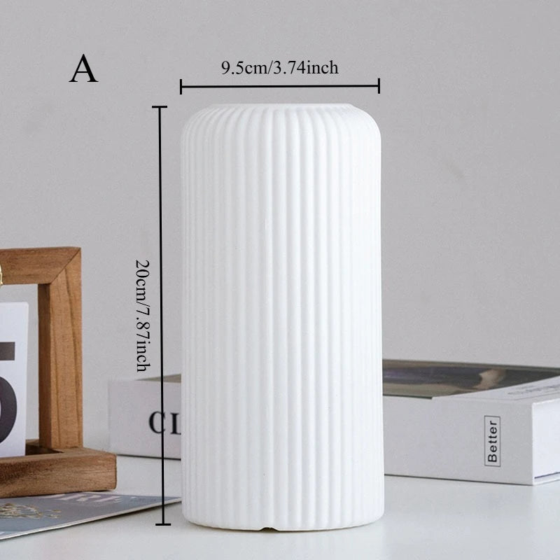 Donut Shape Plastic Flower Table Vessel