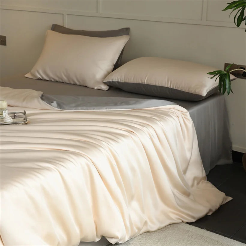 Mulberry Silk Bedding — Luxury 100% Natural Silk Duvet Set