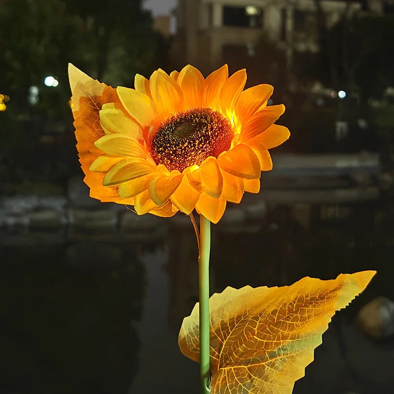 Solar Sunflower Luminaires — Elegant LED Garden Lawn Lamp with Warm Glow