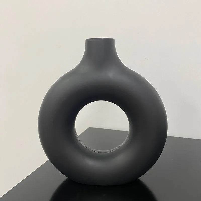 Donut Shape Plastic Flower Table Vessel