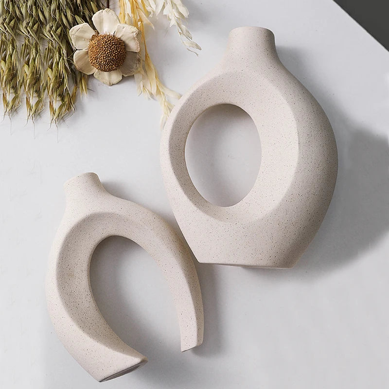 European Style White Plastic Vessel Set